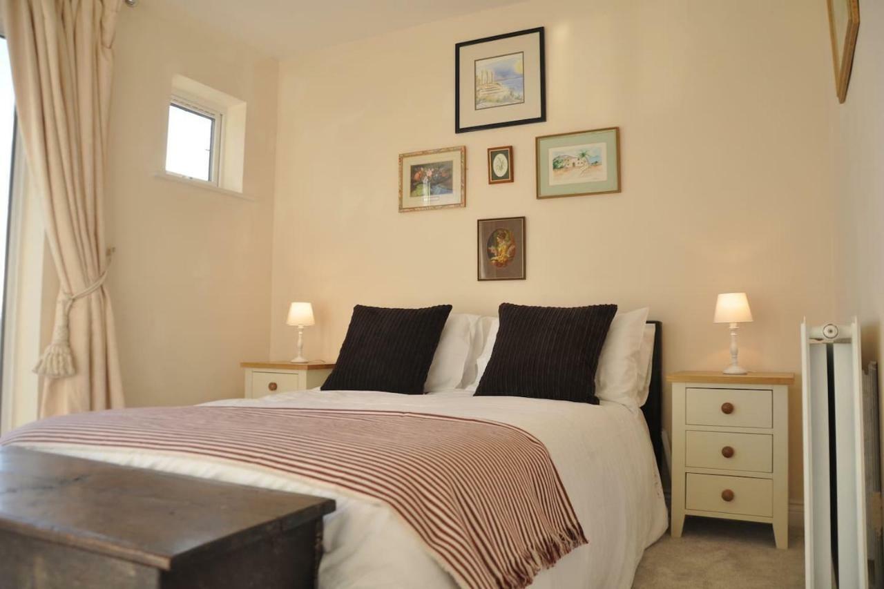47 Wetherby Way, 3 Bedrooms, Sleeps 6, Easy Walk To Town, Parking, Self Catering, Great View Стратфорд на Ейвън Екстериор снимка